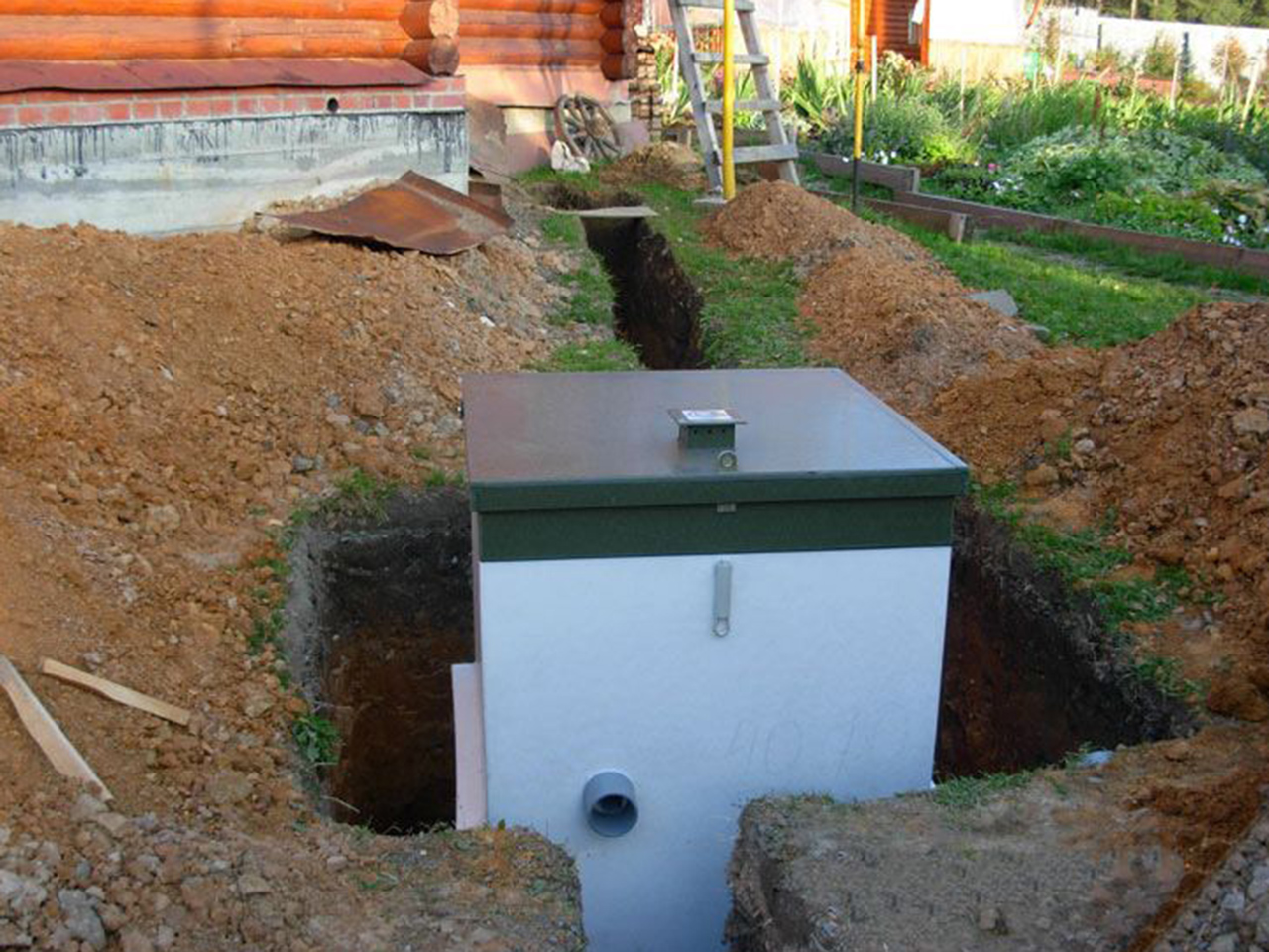Как правильно сделать септик в частном доме